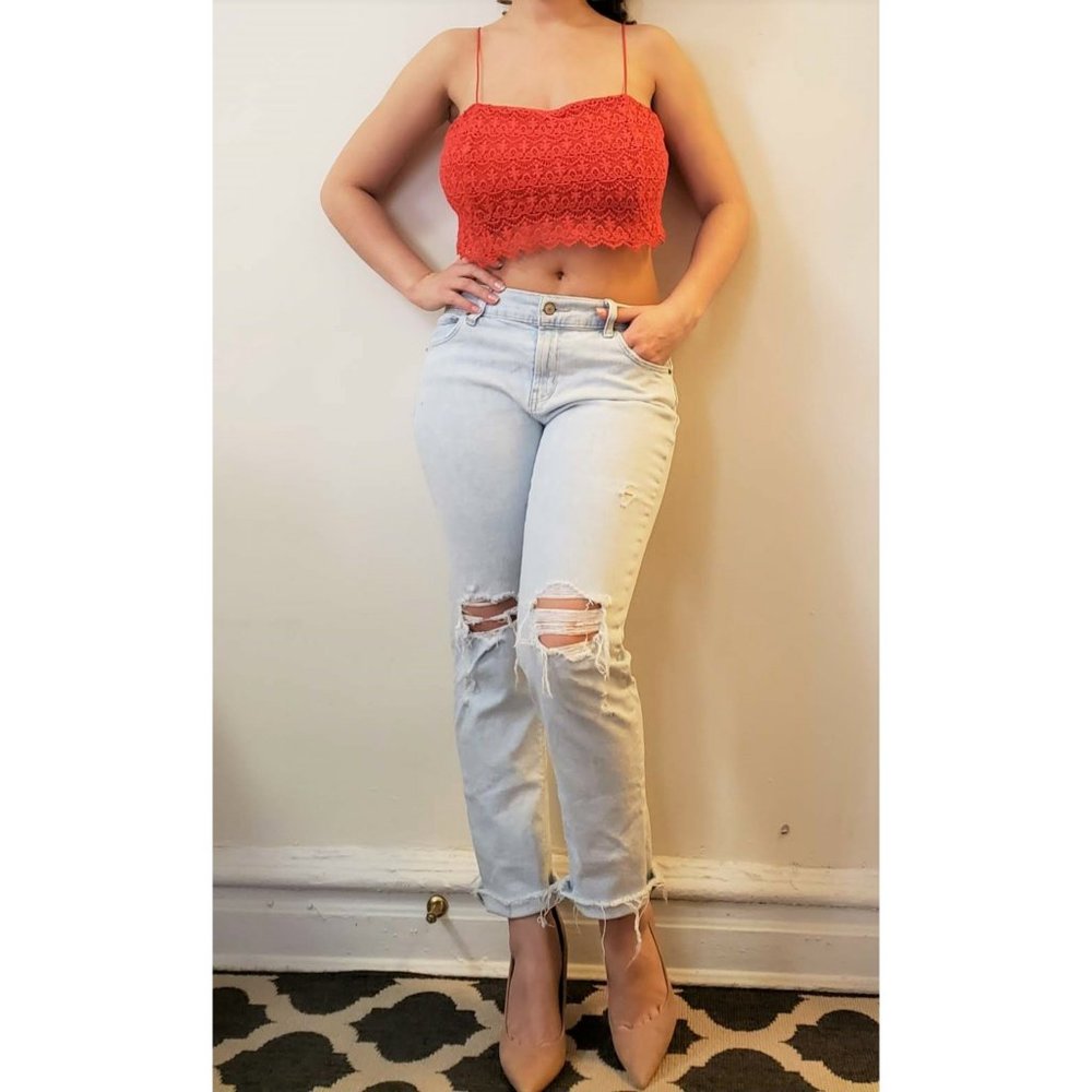 Red Lace Designed Crop Top: Zara - Flash Sale!